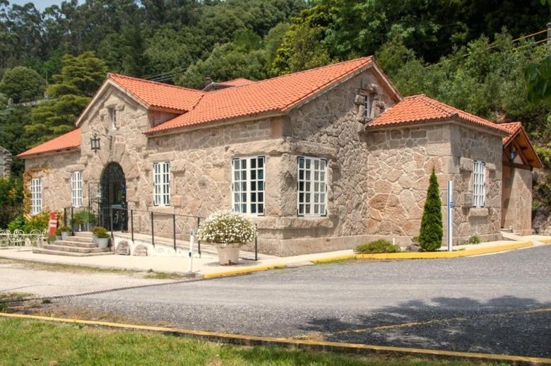 Hotel Pesqueria Del Tambre 诺雅 外观 照片
